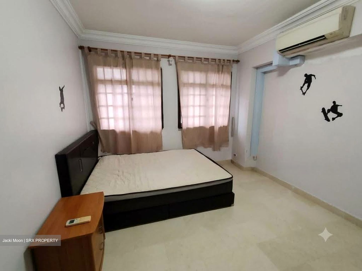 Blk 960 Hougang Avenue 9 (Hougang), HDB Executive #619287051